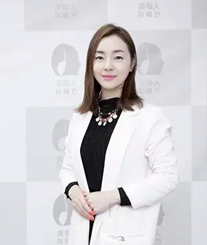 大兴安岭金佳玭 美容协会会长